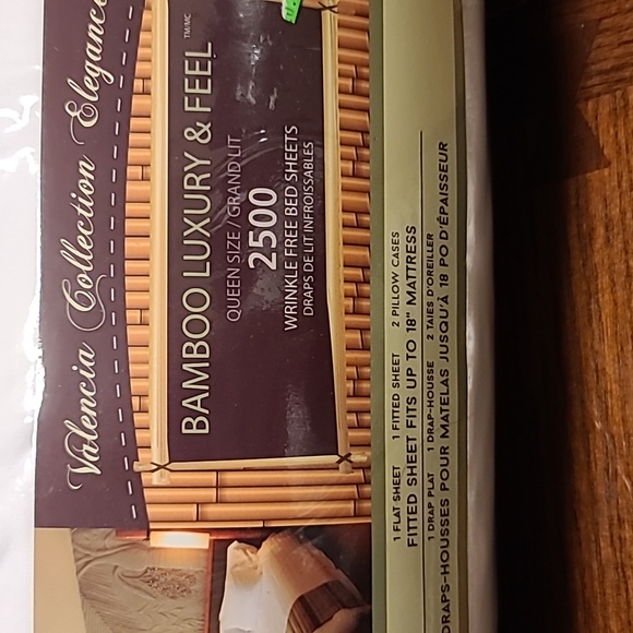 Queen sheet set. 250 thread. Bamboo luxury/ feel. White. Fits up to 18" mattress - Picture 1 of 4